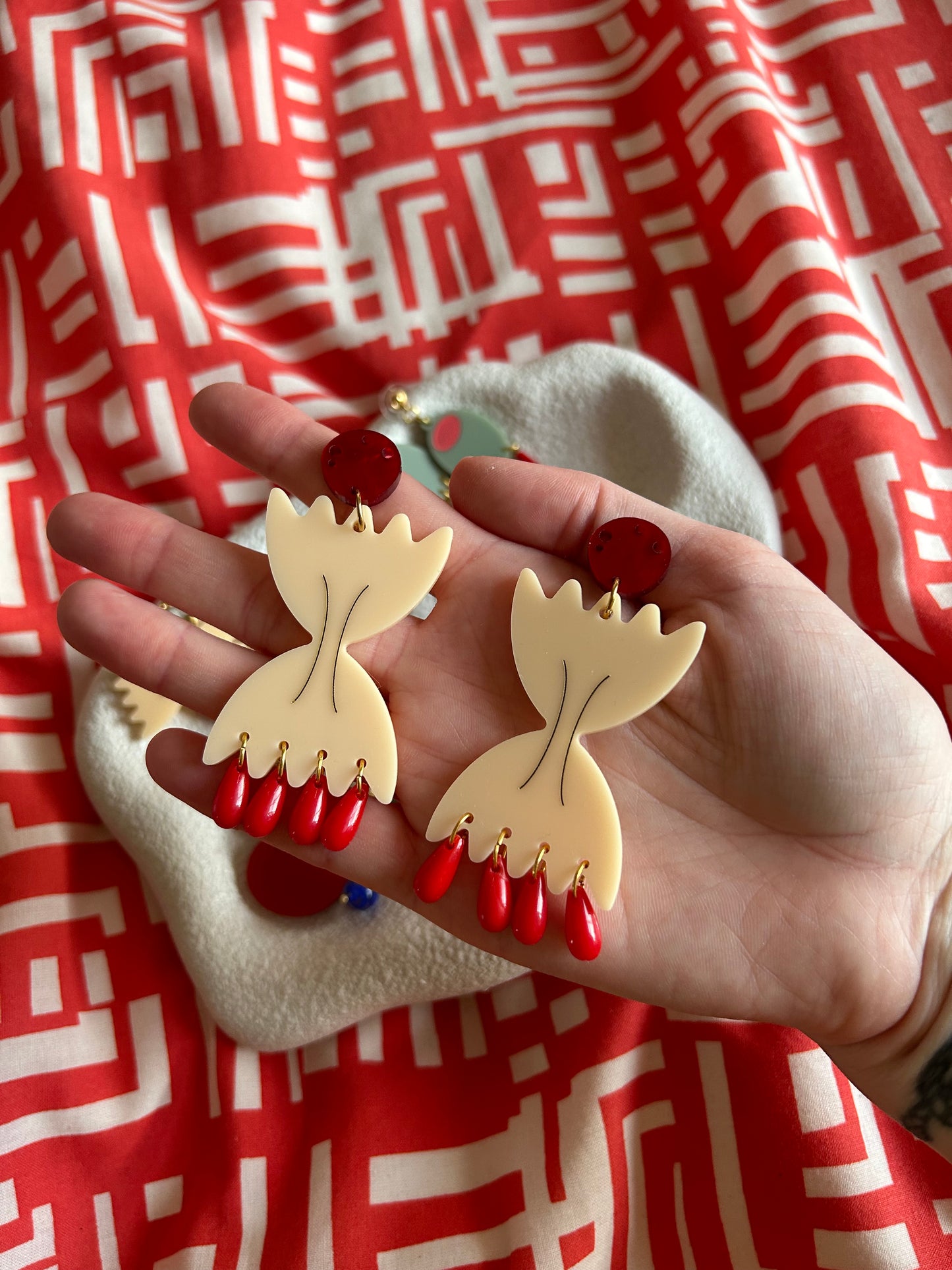 Big Acrylic Pasta Bows