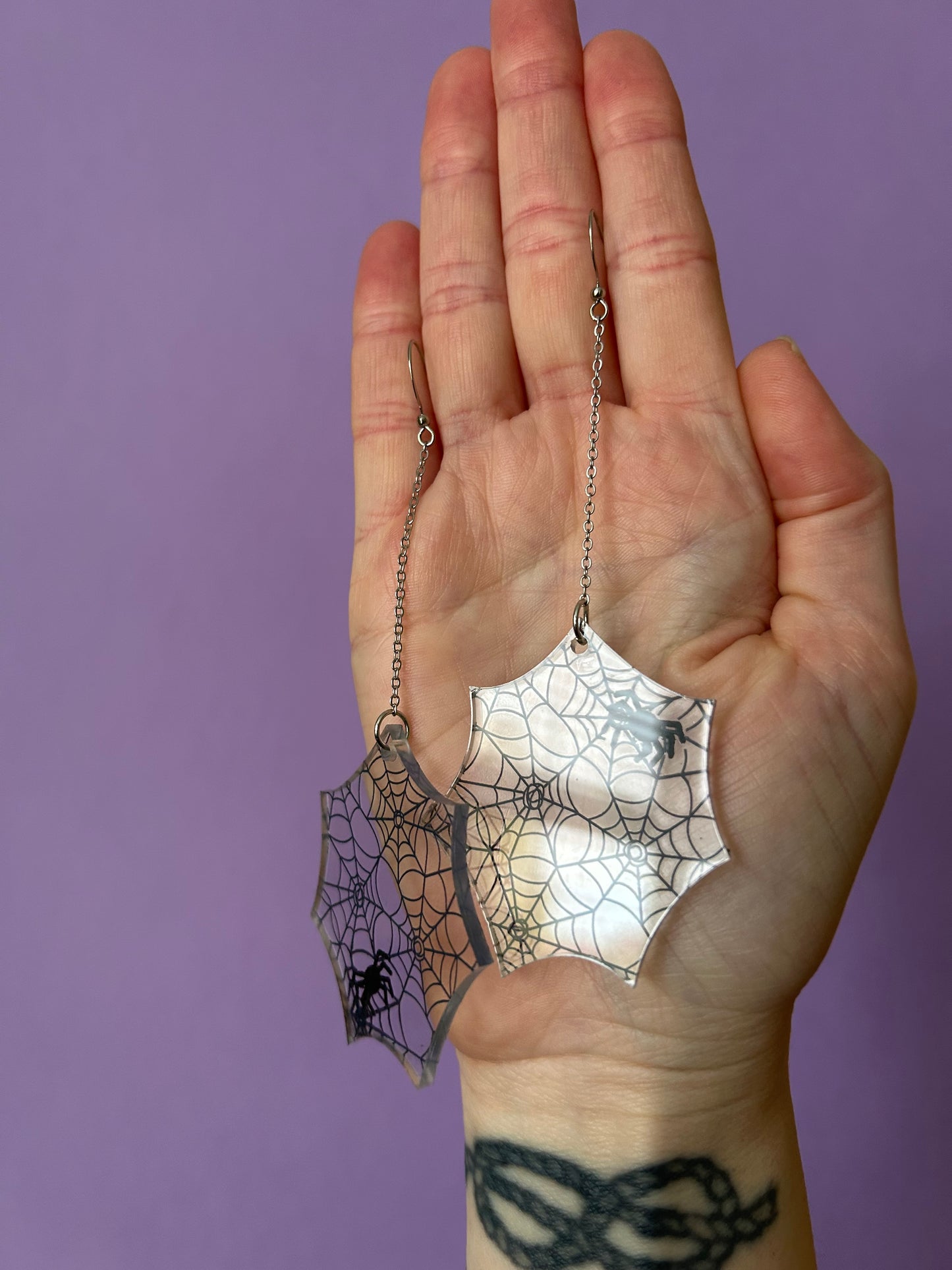 Spiderweb Acrylic Dangly Earrings