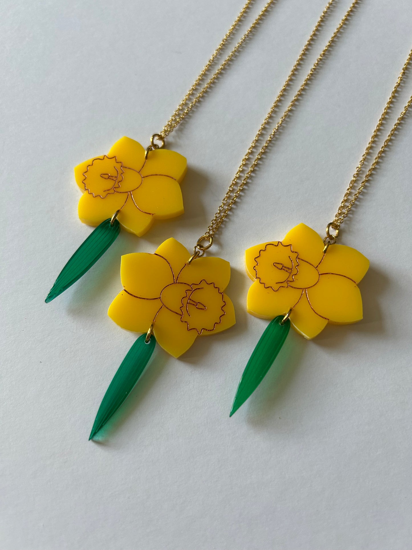 Big Daffodil Acrylic Necklaces