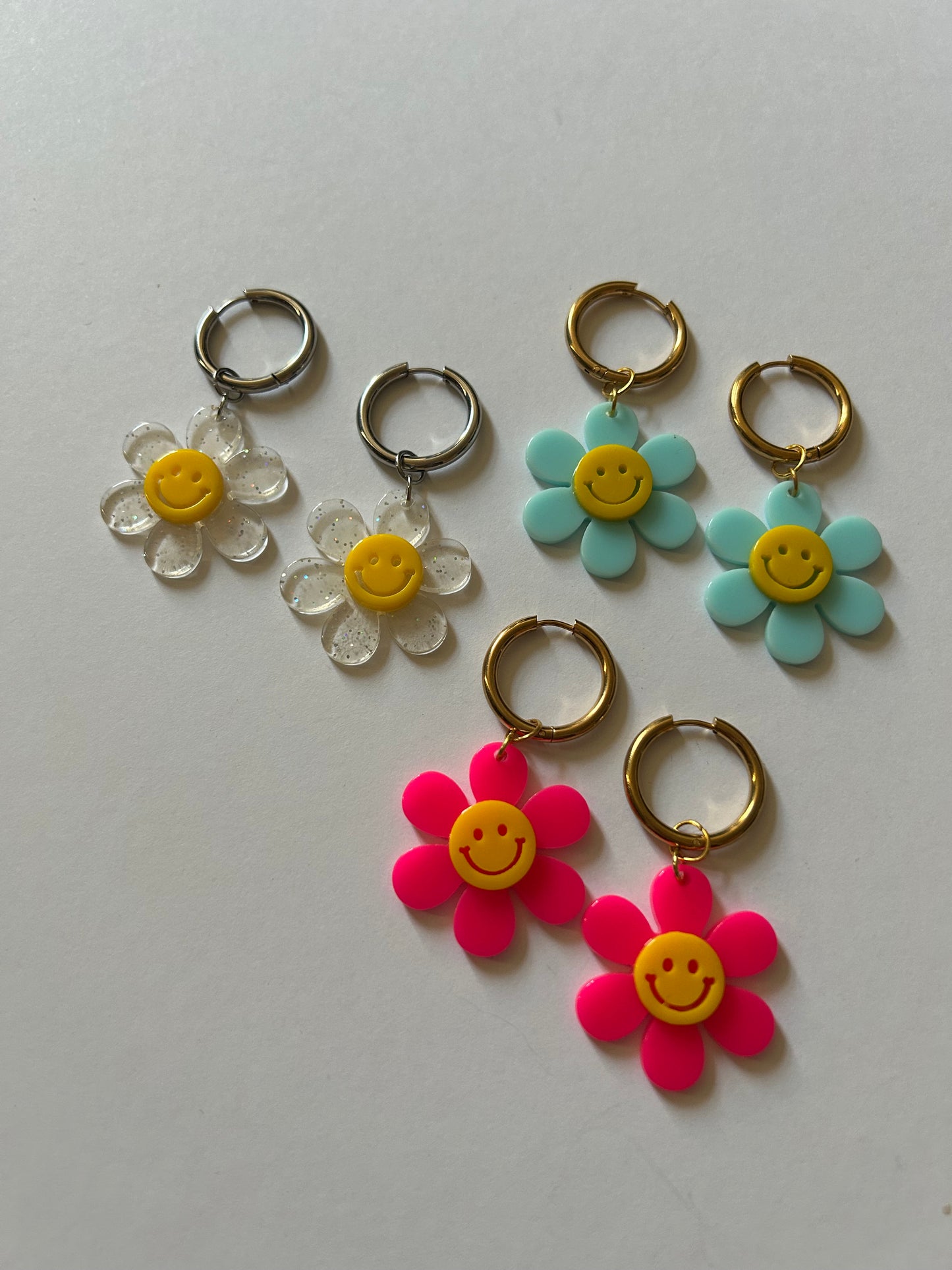 Smiley Daisy Acetate Hoop Earrings