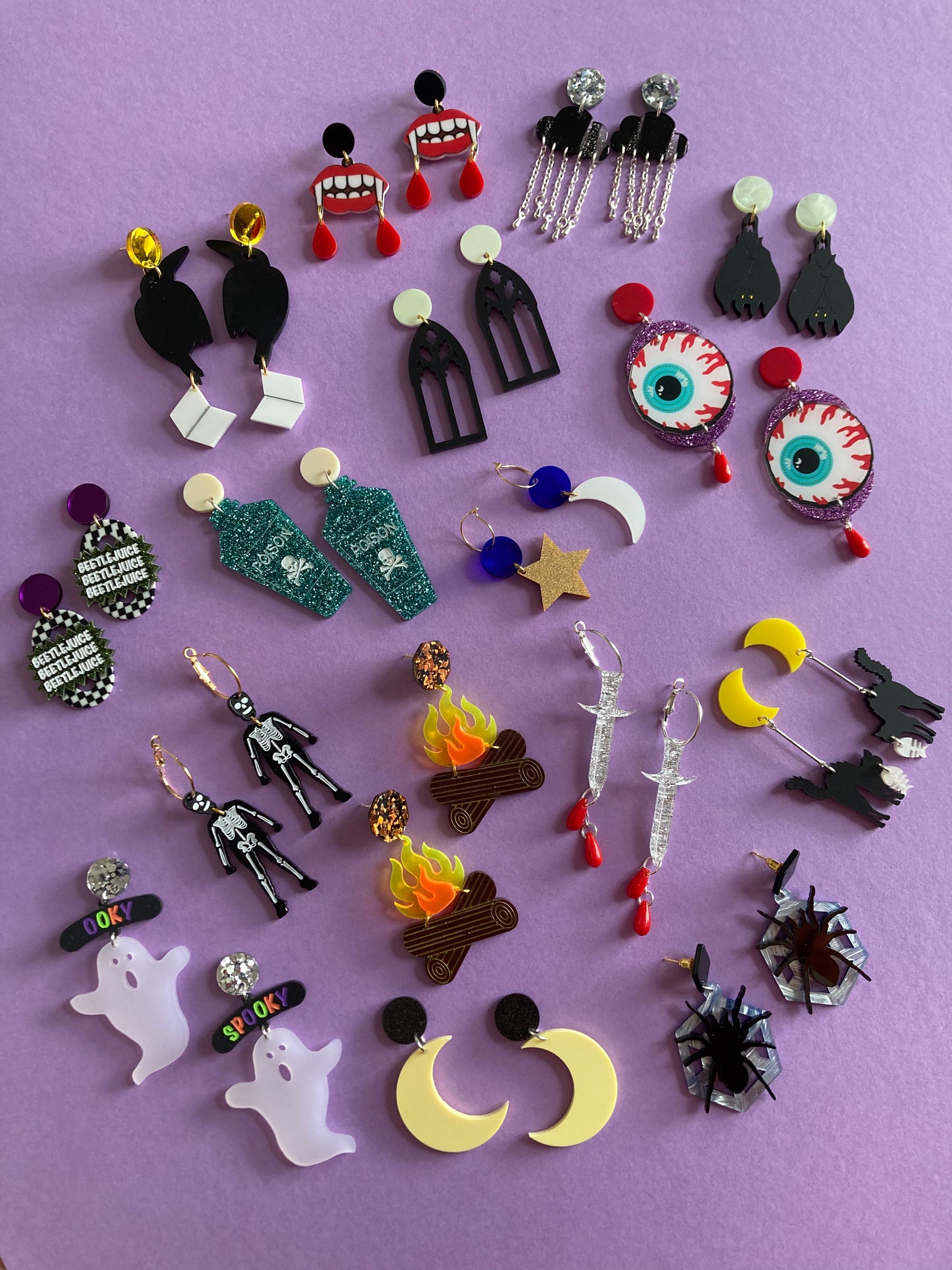 Ooky Spooky Ghosts