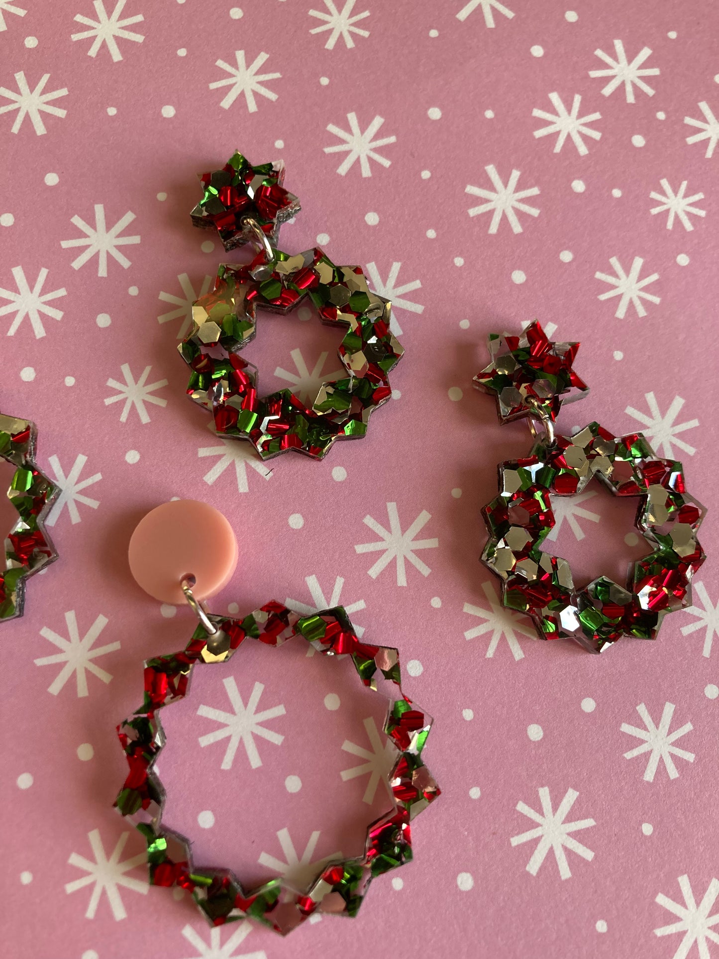Christmas Wreath Glittery Acrylic Earrings
