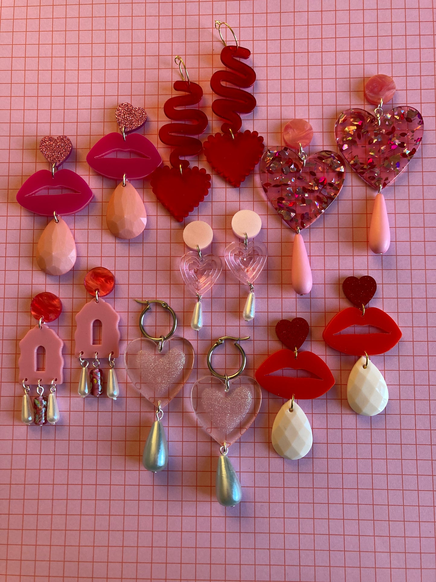 Squiggly Heart Acrylic Earrings