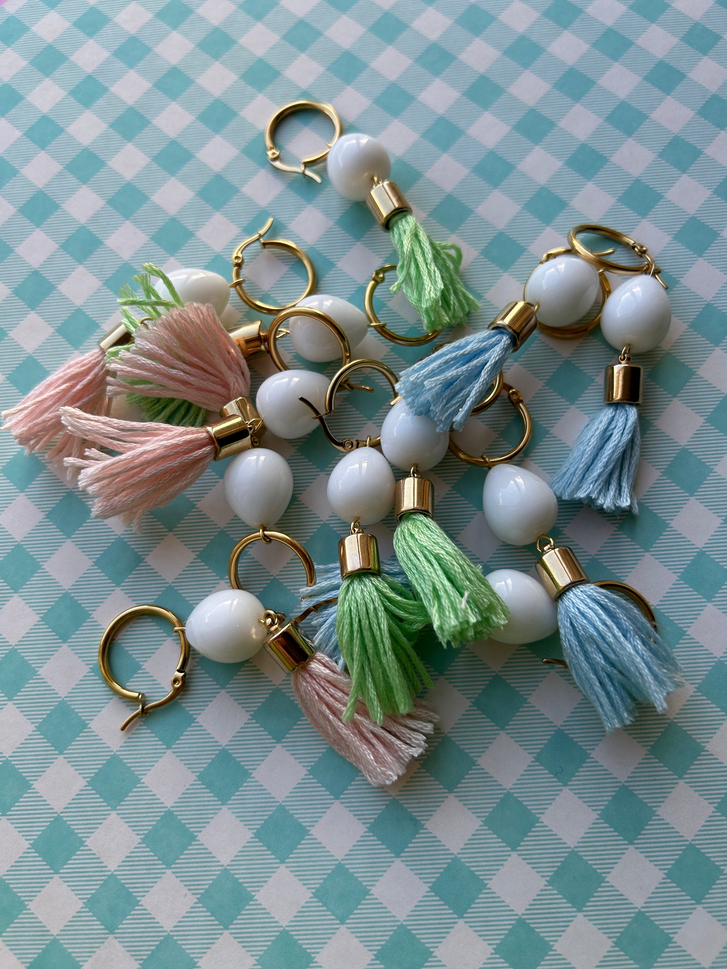 Pastel Tassel Eggs